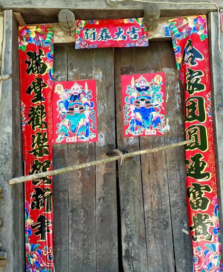 秦岭令人心酸的深山房屋(图12)