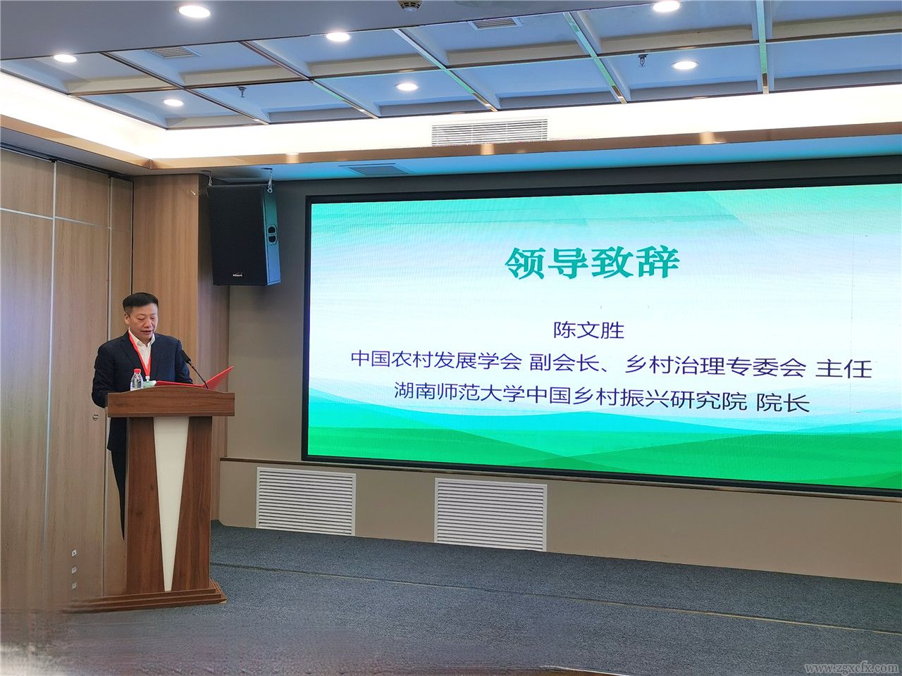 微信图片_2025-09-01_100037_441.jpg